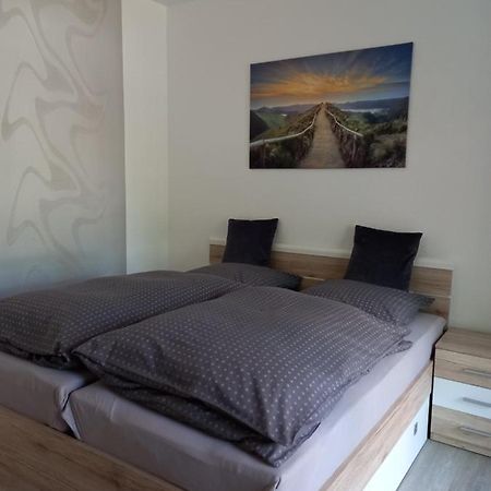 Appartment Hochpaterre Springe Buitenkant foto